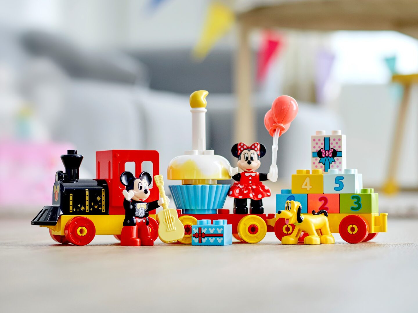 Mickey & Minnie Verjaardagstrein — Afbeelding 11