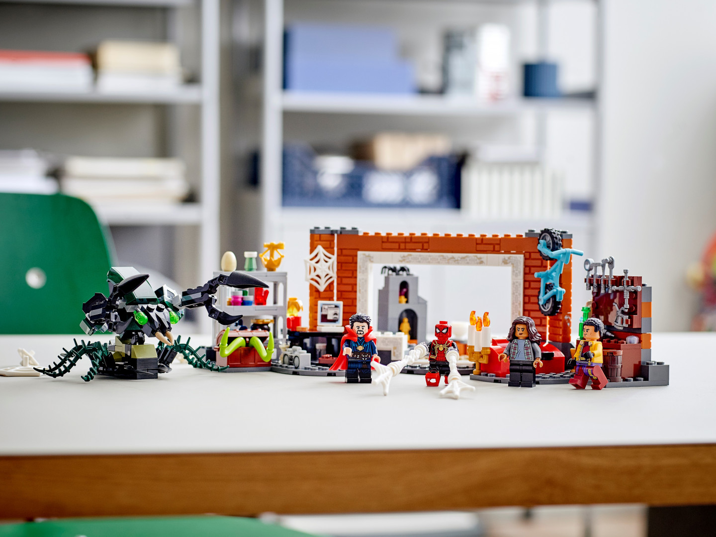 Spider-Man bij de Sanctum uitvalsbasis — Afbeelding 6