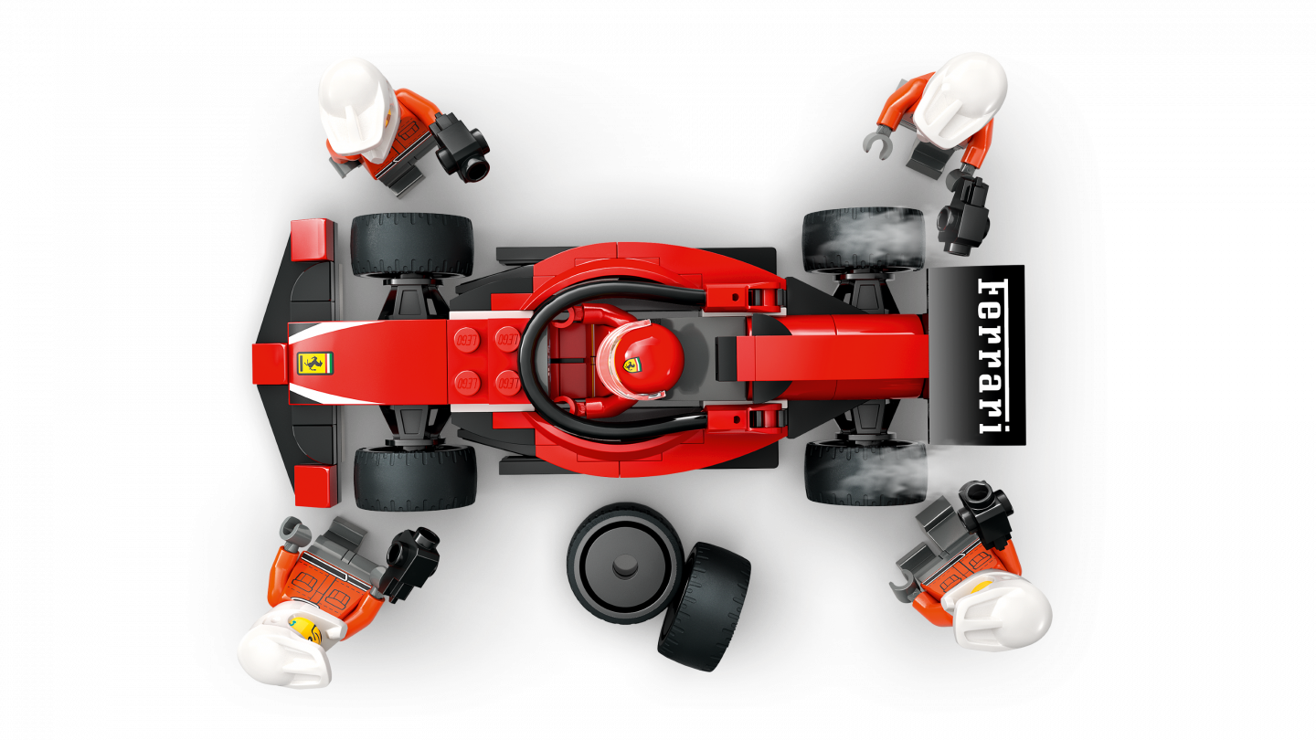 F1® pitstop en pitcrew met Ferrari auto — Afbeelding 5