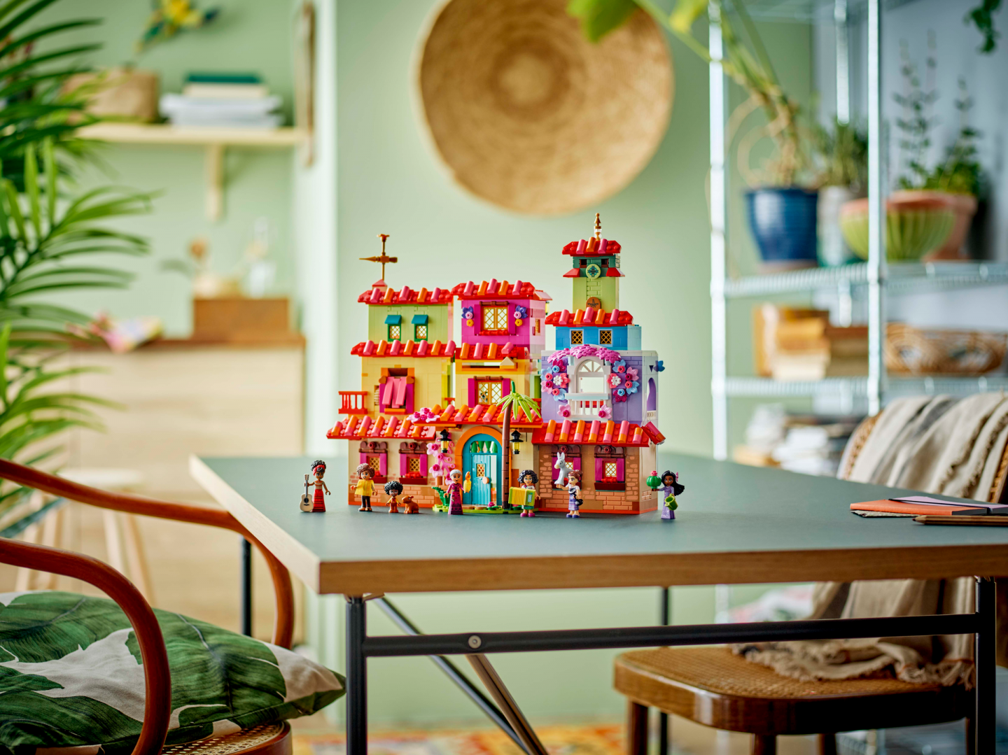 Het magische huis van de familie Madrigal — Afbeelding 7