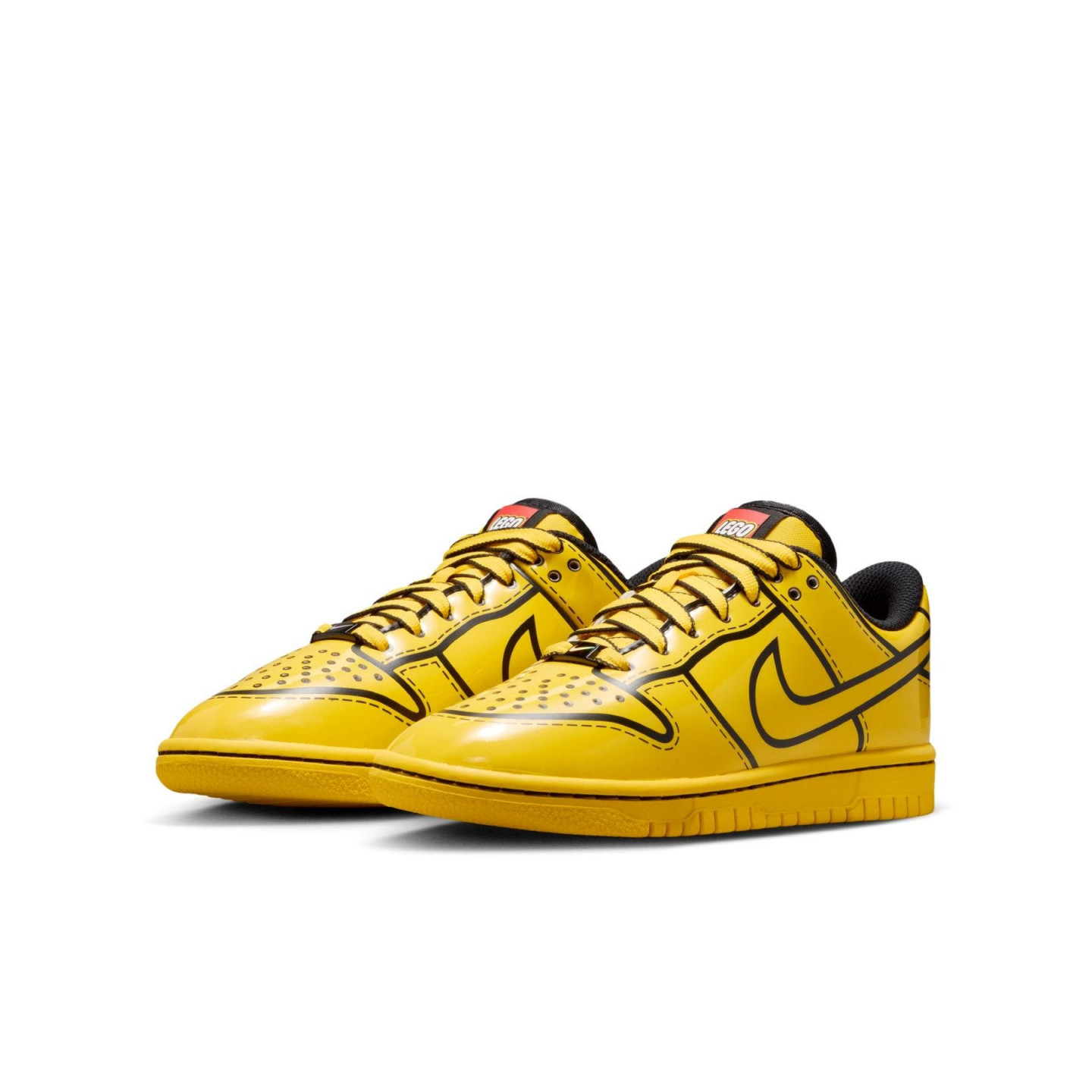 Nike Dunk Low x LEGO collectie - schoenen voor oudere kinderen
